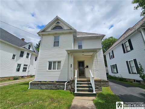 Photo for 121 S 9th Street