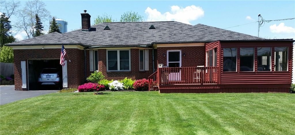 Photo of 381 S Union Street, Ogden, NY 14559 (MLS # R1666395)