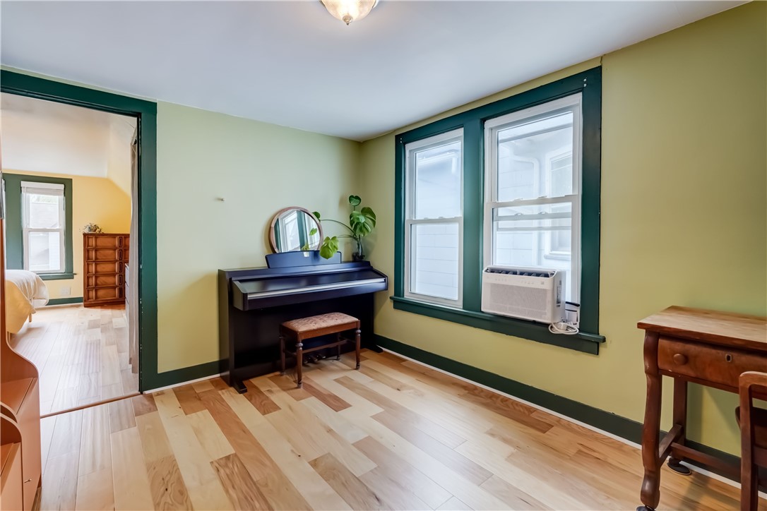 680 Linden Street, Rochester, New York image 25