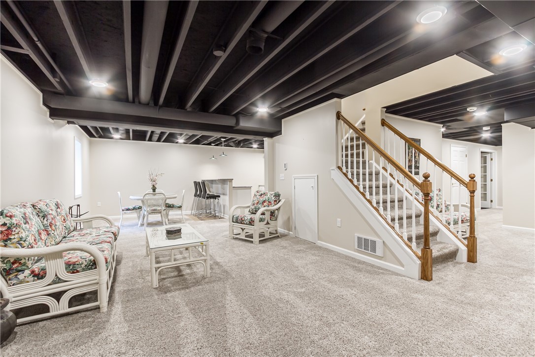55 Meadow Cove Road, Pittsford, New York image 28