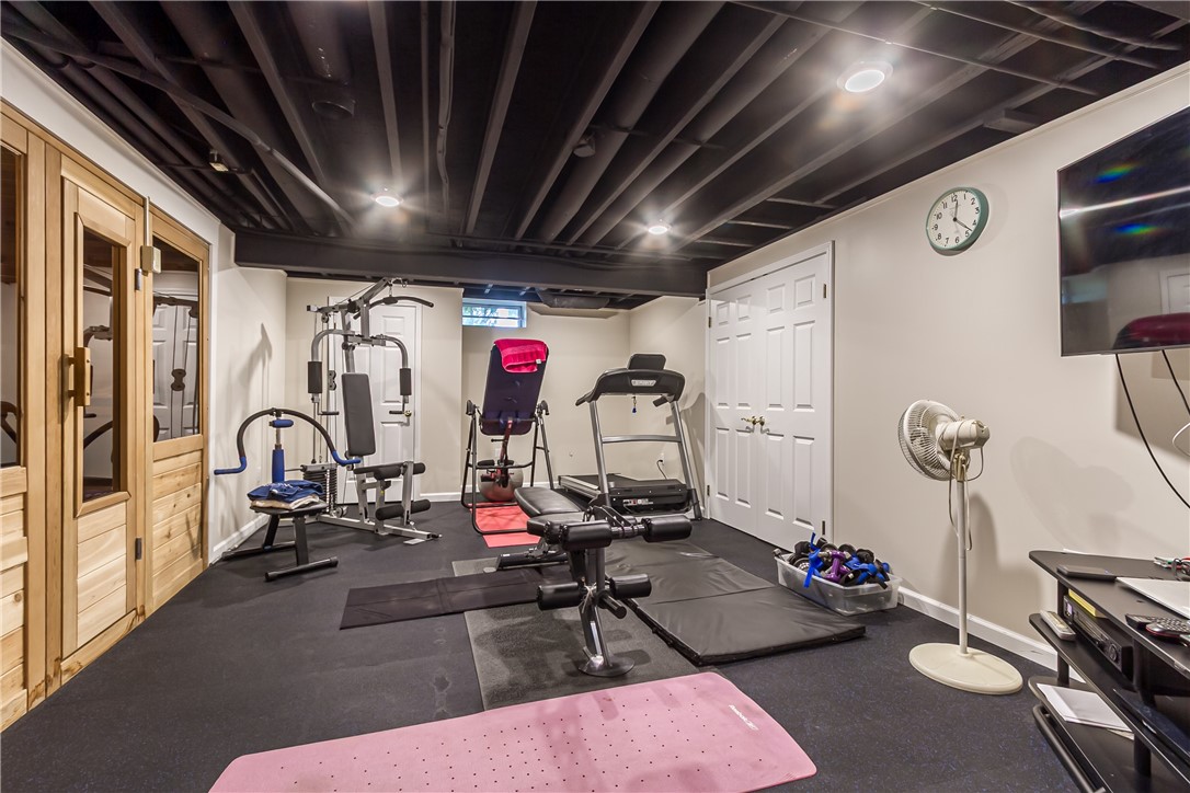 55 Meadow Cove Road, Pittsford, New York image 31