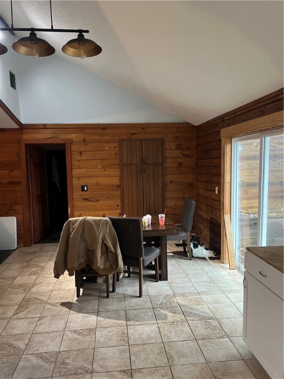 Gaines, New York 14411, United States, 3 Bedrooms Bedrooms, ,1 BathroomBathrooms,Residential,Pending,241772