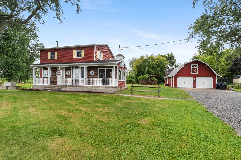 Photo of 209 Collamer Road, Parma, NY 14468 (MLS # R1704286)