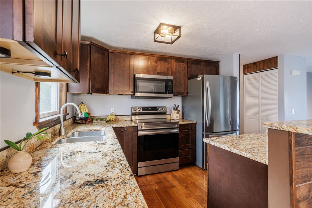 1610 Waterford Road, Walworth, New York image 9