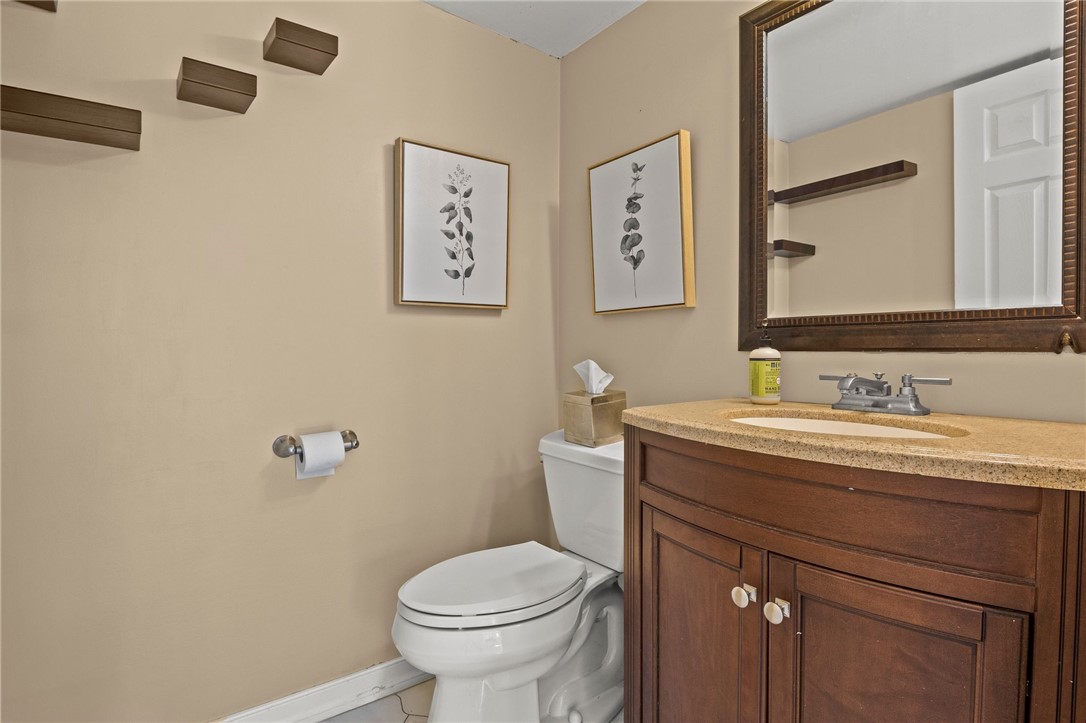 1 Timberline Drive, Penfield, New York image 15