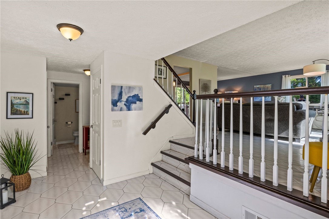 1 Timberline Drive