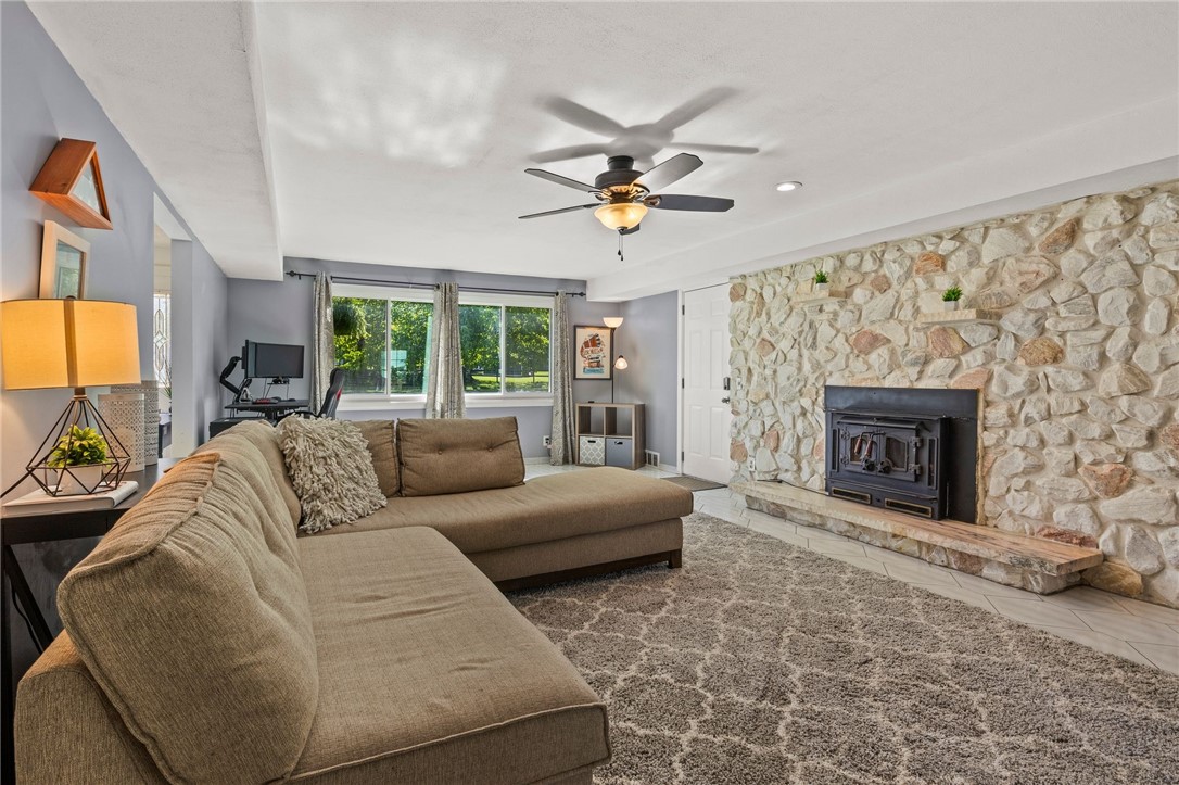 1 Timberline Drive, Penfield, New York image 18