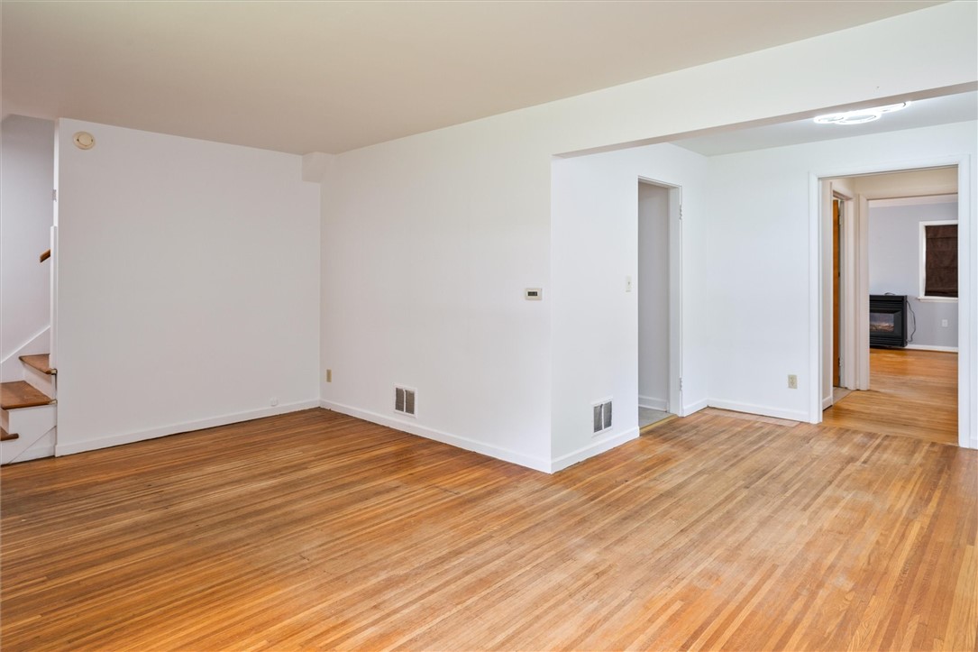 14 Fisher Road, Gates, New York image 7