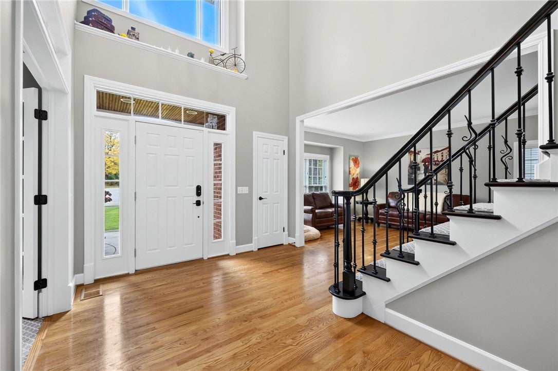 17 Crownwood Circle