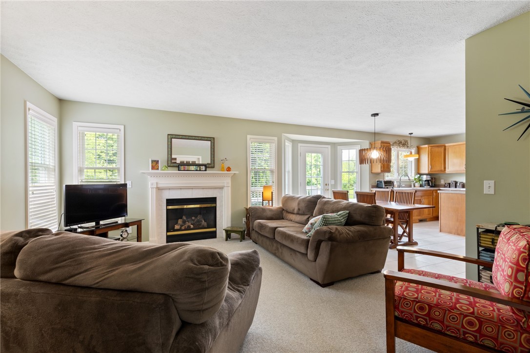 617 Whistlers Cove Lane, Greece, New York image 10