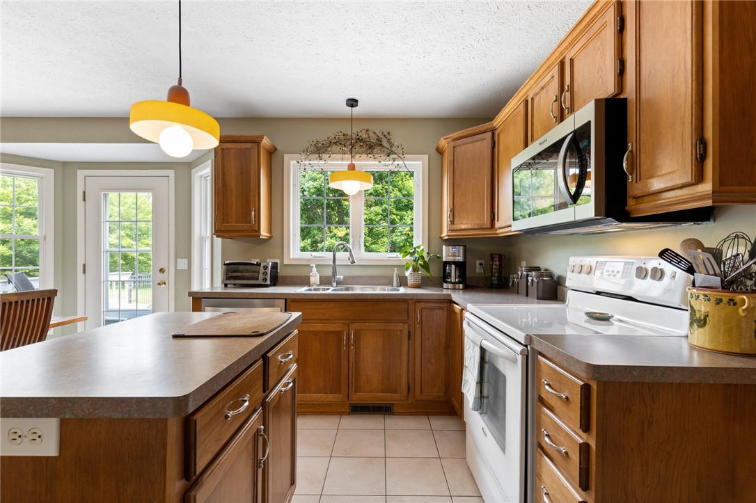 617 Whistlers Cove Lane, Greece, New York image 19