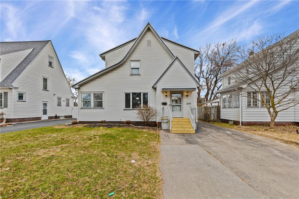 Photo of 226 Barry Road, Irondequoit, NY 14617 (MLS # R1667126)