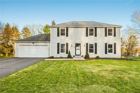 16 Bent Oak Fairport NY 14450