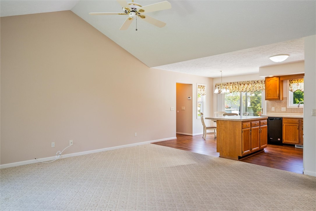 47 Kaye Park Terrace, Gates, New York image 21