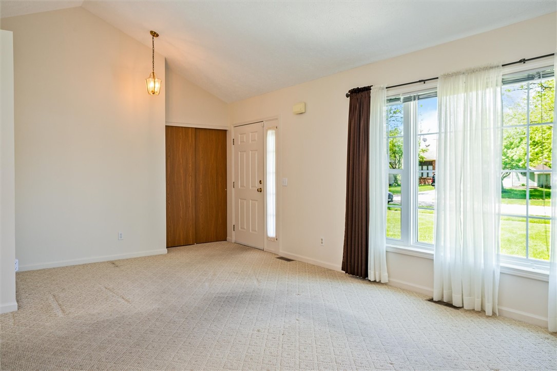 47 Kaye Park Terrace, Gates, New York image 19