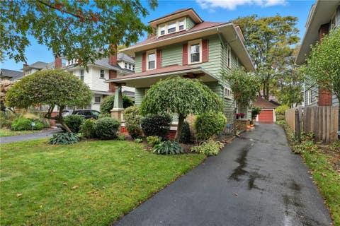 Photo for 42 Laurelton Road
