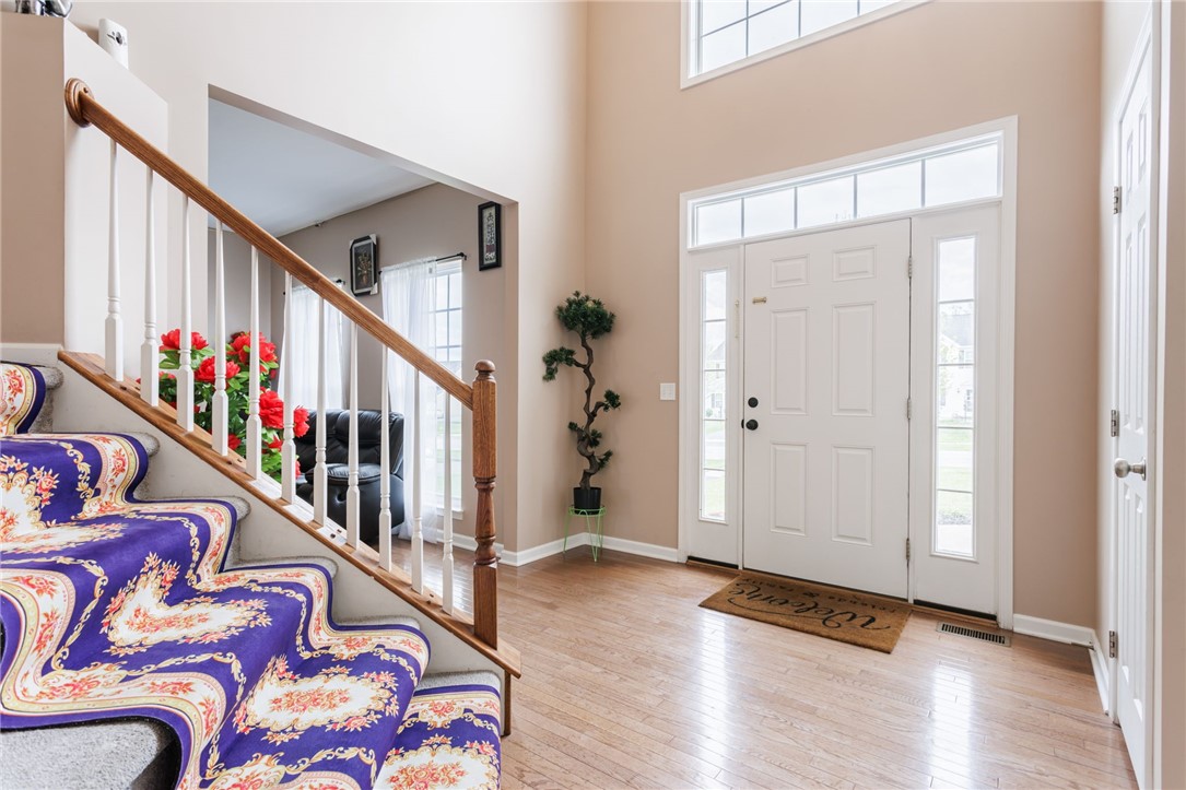 11 Blazing Star Circle, Henrietta, New York image 8