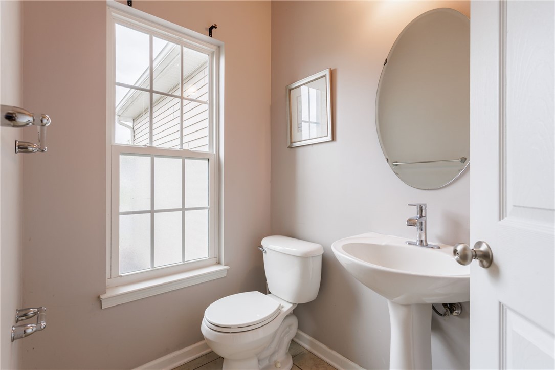 11 Blazing Star Circle, Henrietta, New York image 28