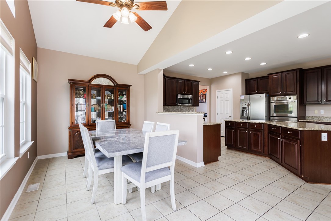 11 Blazing Star Circle, Henrietta, New York image 21