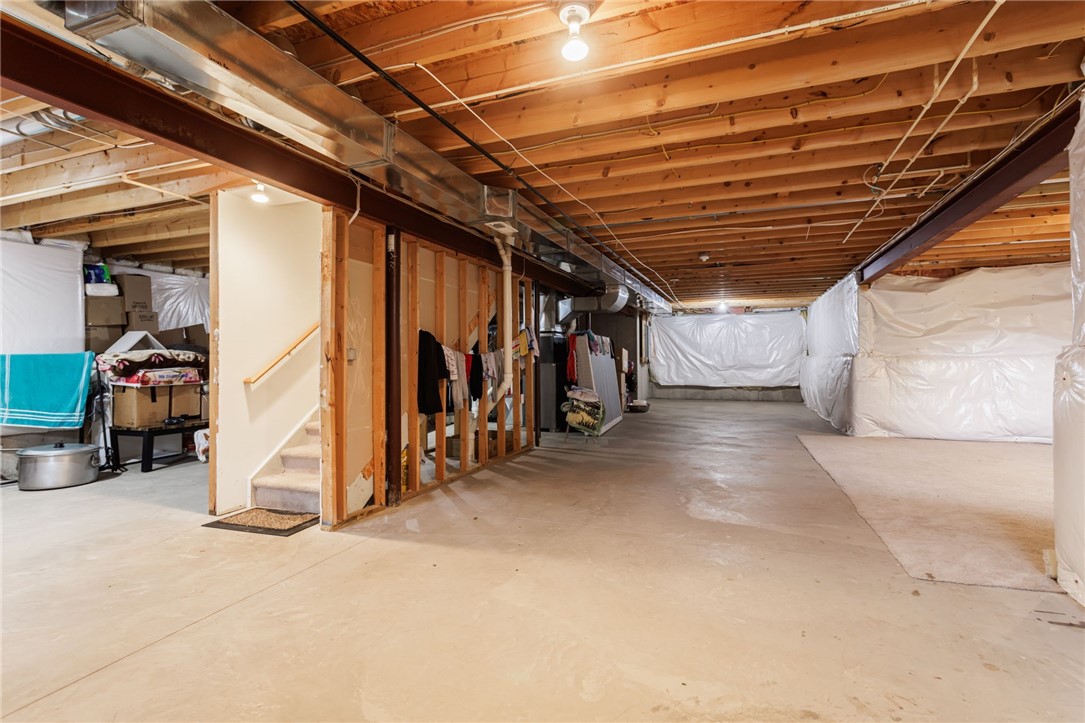 11 Blazing Star Circle, Henrietta, New York image 44