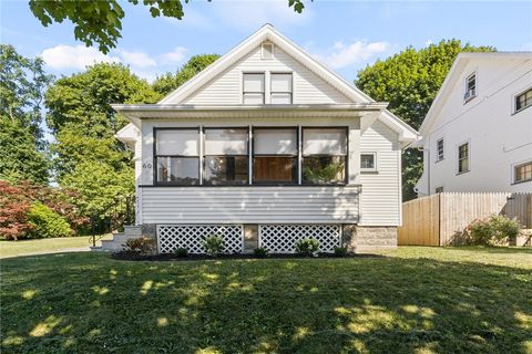 Homes For Sale - 60 Cliffmor Street<br/> Rochester, NY 14609