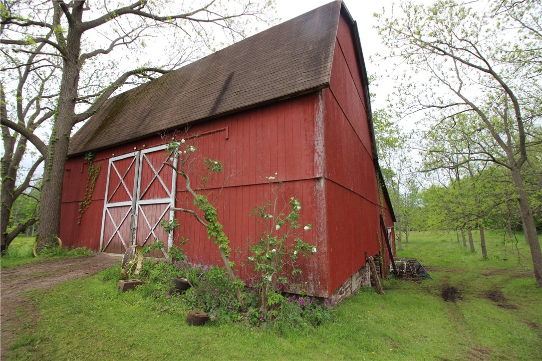 6977 Knickerbocker Road, Ontario, New York image 21