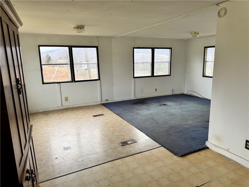 829 Turkey Hollow Road, Stamford, New York image 11