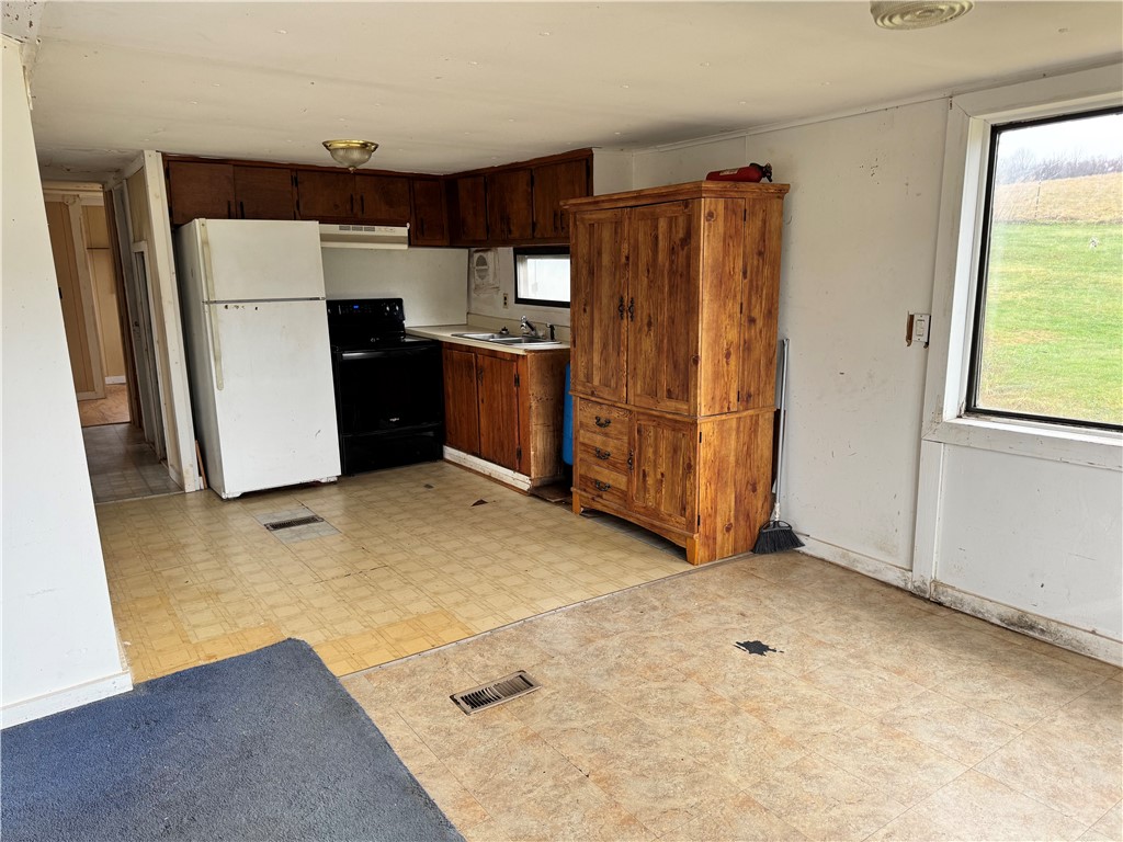 829 Turkey Hollow Road, Stamford, New York image 13
