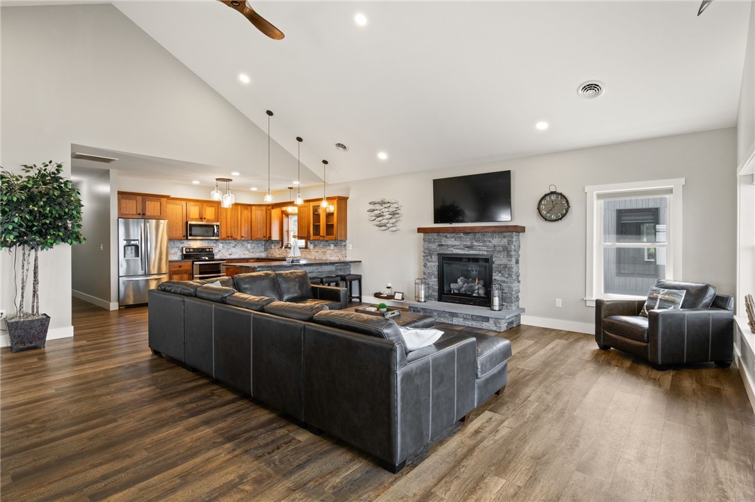8419 Old Lake Road, Lodi, New York image 16