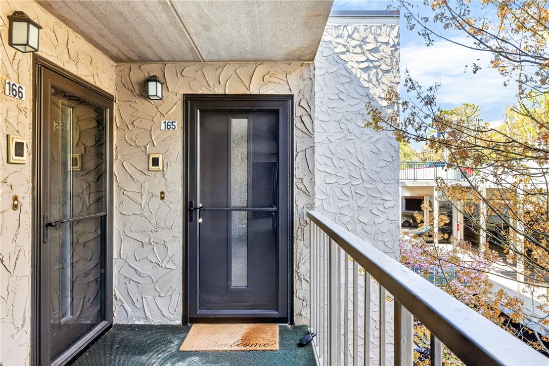 165 Cliffside Drive