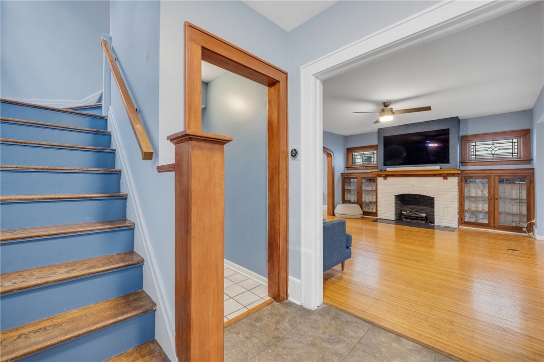 124 Parkside Cres