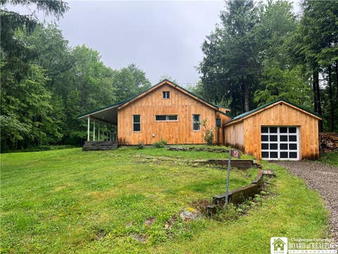 Photo for 151 Chipmonk Road
