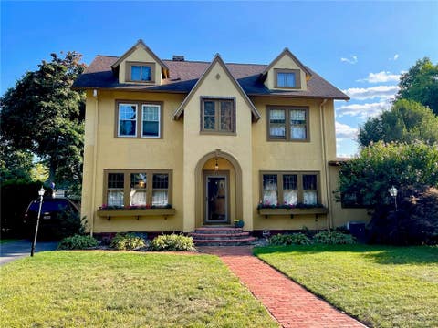 Photo for 135 Daley Boulevard