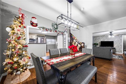 Tiny photo for 40 Spencer Street, Lyons, NY 14489 (MLS # R1655279)