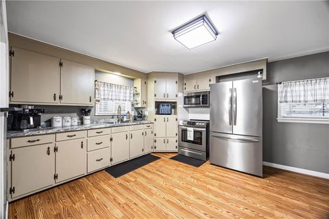 Tiny photo for 40 Spencer Street, Lyons, NY 14489 (MLS # R1655279)