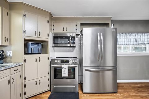 Tiny photo for 40 Spencer Street, Lyons, NY 14489 (MLS # R1655279)