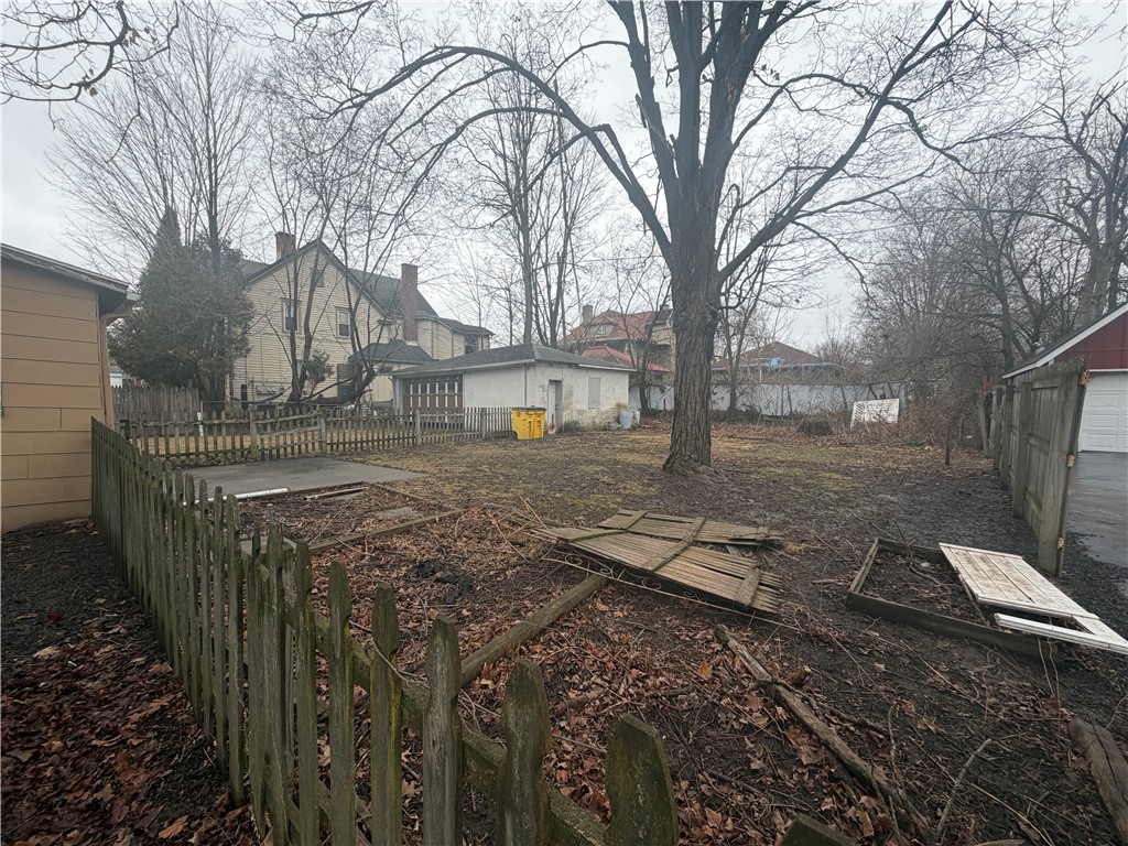 603-605 W 1st Street