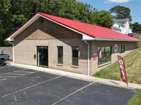 Photo of 10 University Drive, Geneseo, NY 14454 (MLS # R1709922)