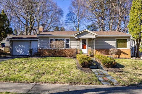 Homes For Sale - 88 Longcroft Road<br/> Monroe County, Irondequoit, NY 14609