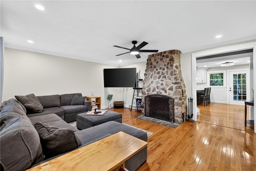 1667 Harris Road