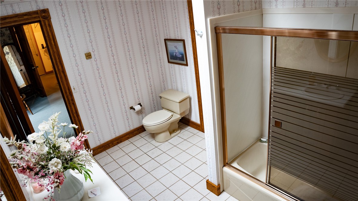 10400 Fox Ridge Road, Corning, New York image 26