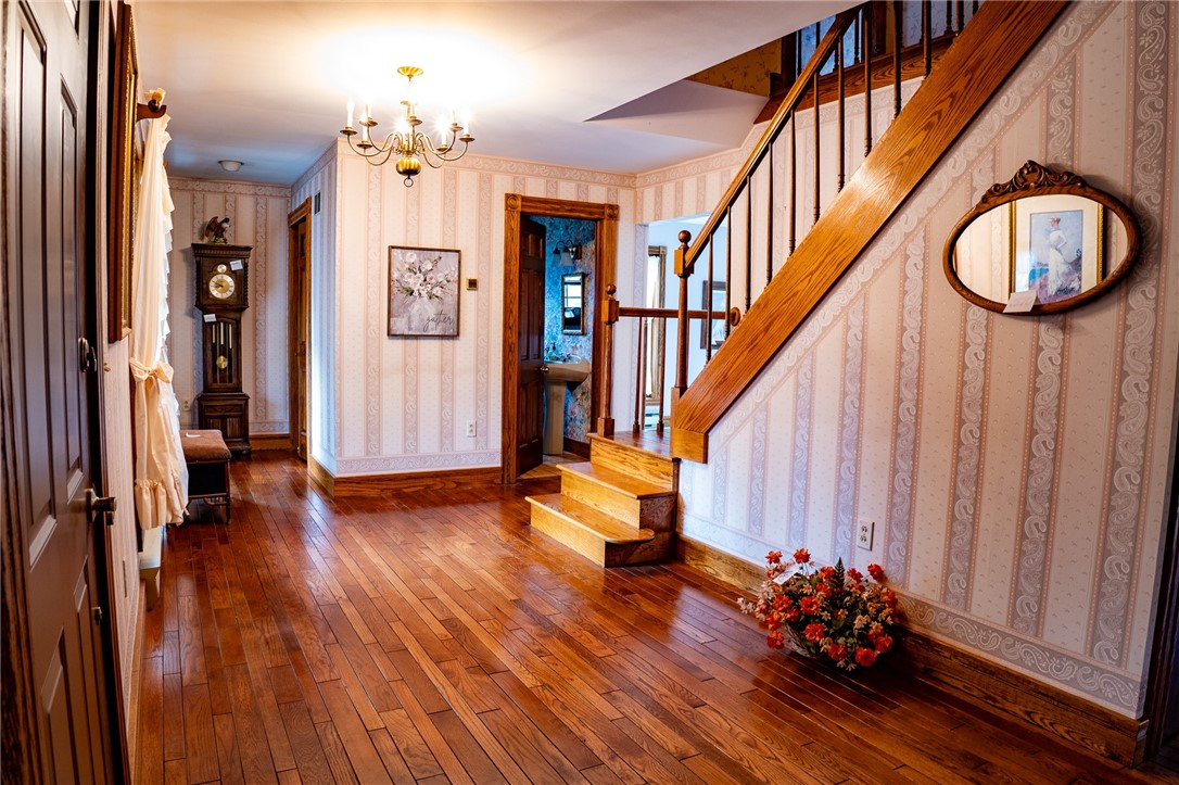 10400 Fox Ridge Road, Corning, New York image 9