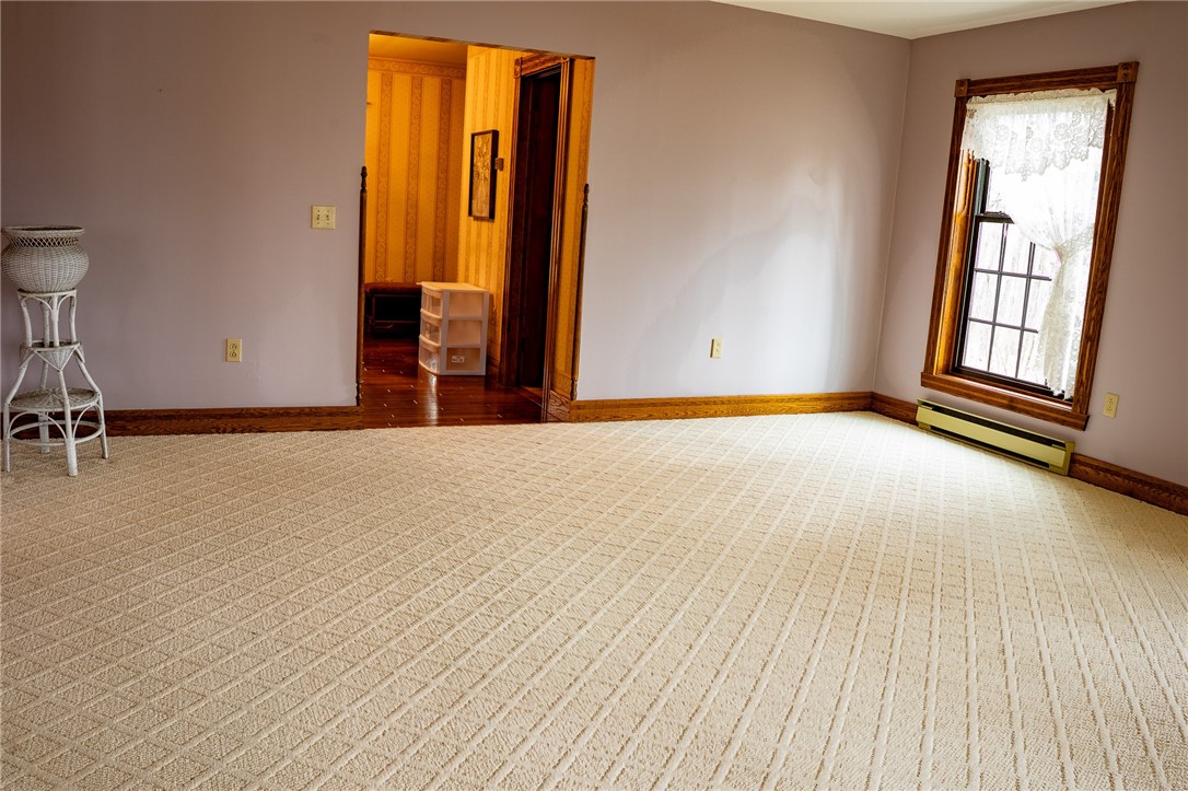 10400 Fox Ridge Road, Corning, New York image 17