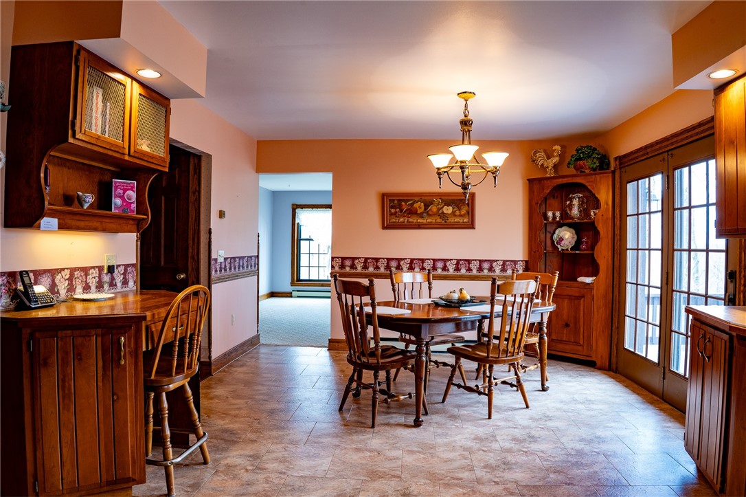 10400 Fox Ridge Road, Corning, New York image 15