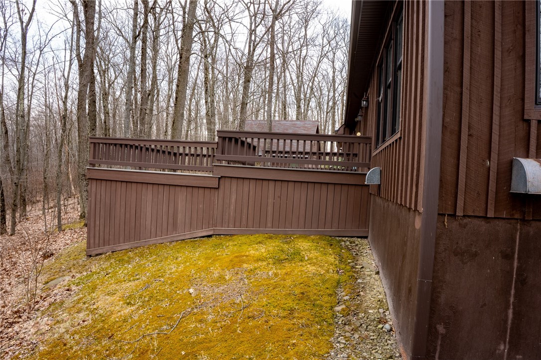10400 Fox Ridge Road, Corning, New York image 36