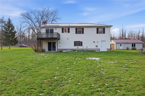 Tiny photo for 1437 Hosmer Road, Somerset, NY 14012 (MLS # R1655349)