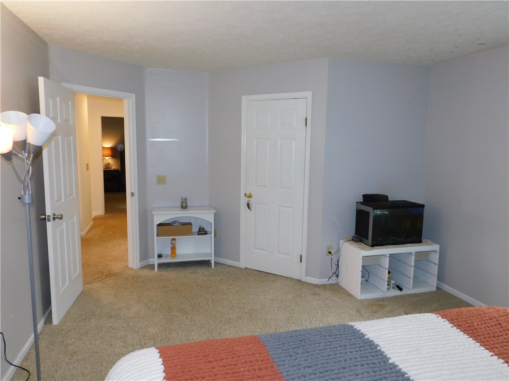 255 Macintosh Drive, Greece, New York image 38