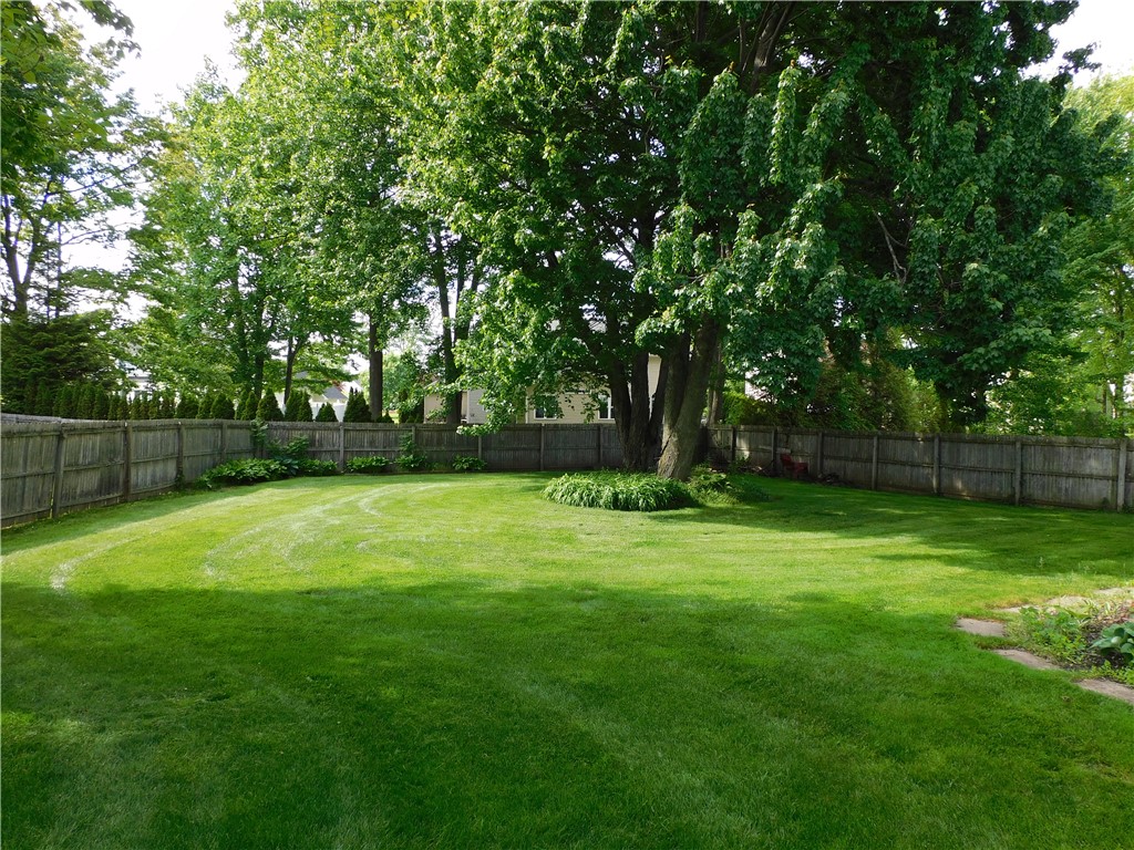 255 Macintosh Drive, Greece, New York image 30