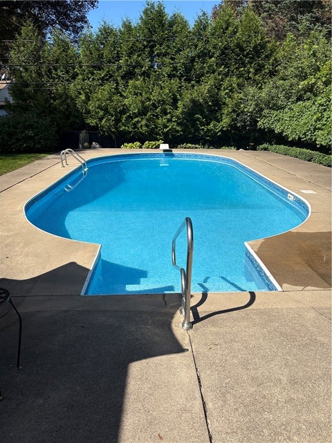 Tiny photo for 101 Lee Circle Drive, Greece, NY 14626 (MLS # R1724071)