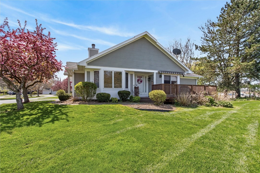 13 Running Brook Lane